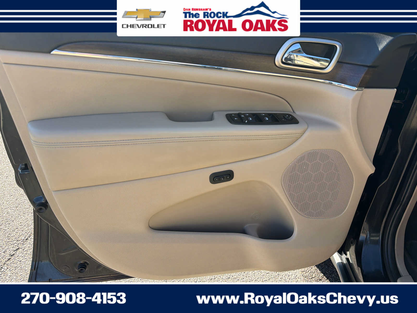 Used 2015 Jeep Grand Cherokee Limited w/ Luxury Group II RWD image 16