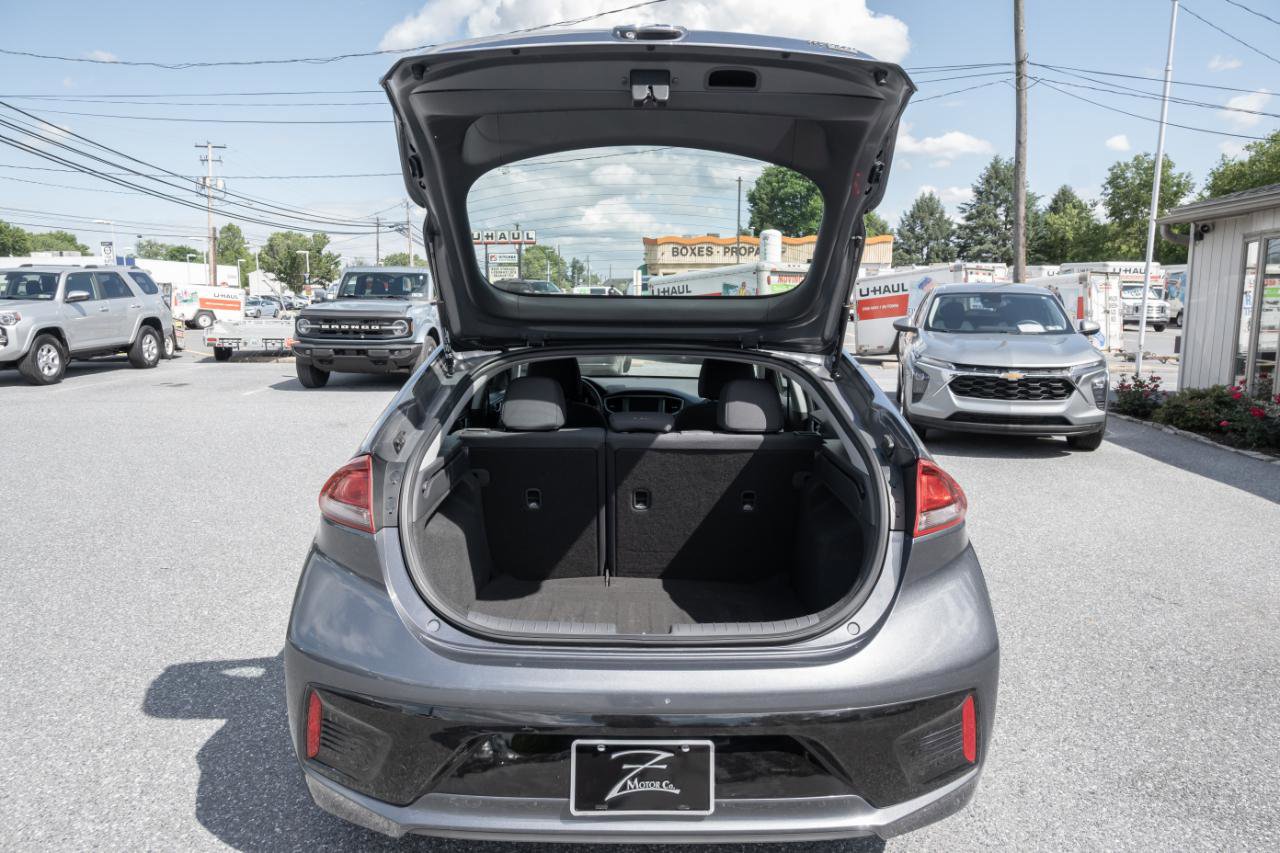 Used 2018 Hyundai Ioniq Blue FWD image 22