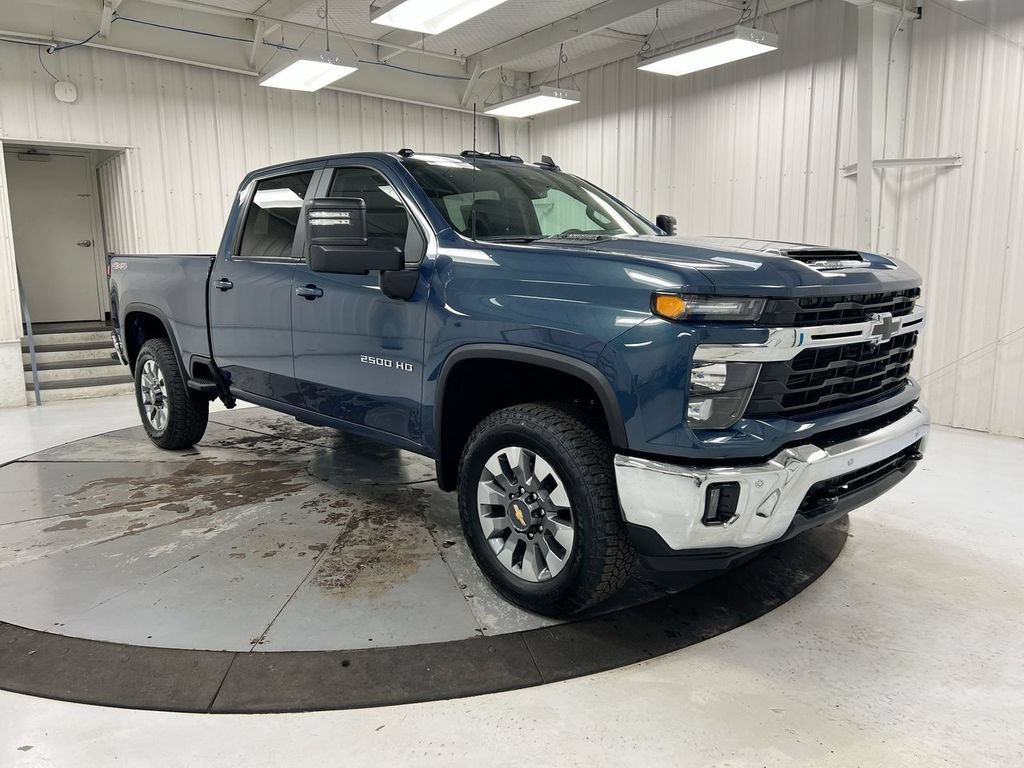 New 2026 Chevrolet Silverado 2500 LT w/ All Star Edition AWD/4WD image 2