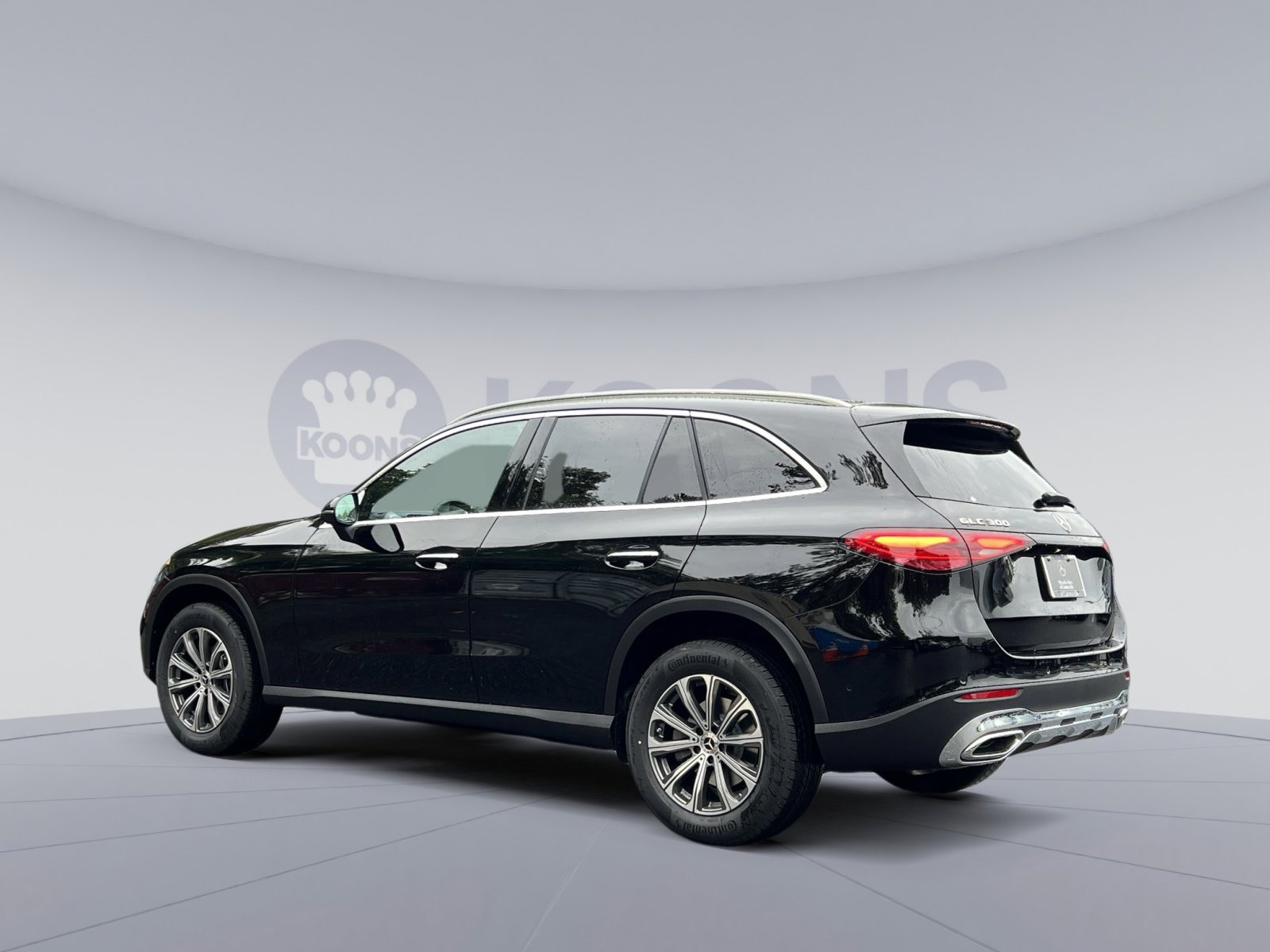 Certified 2026 Mercedes-Benz GLC 300 GLC 300 image 4