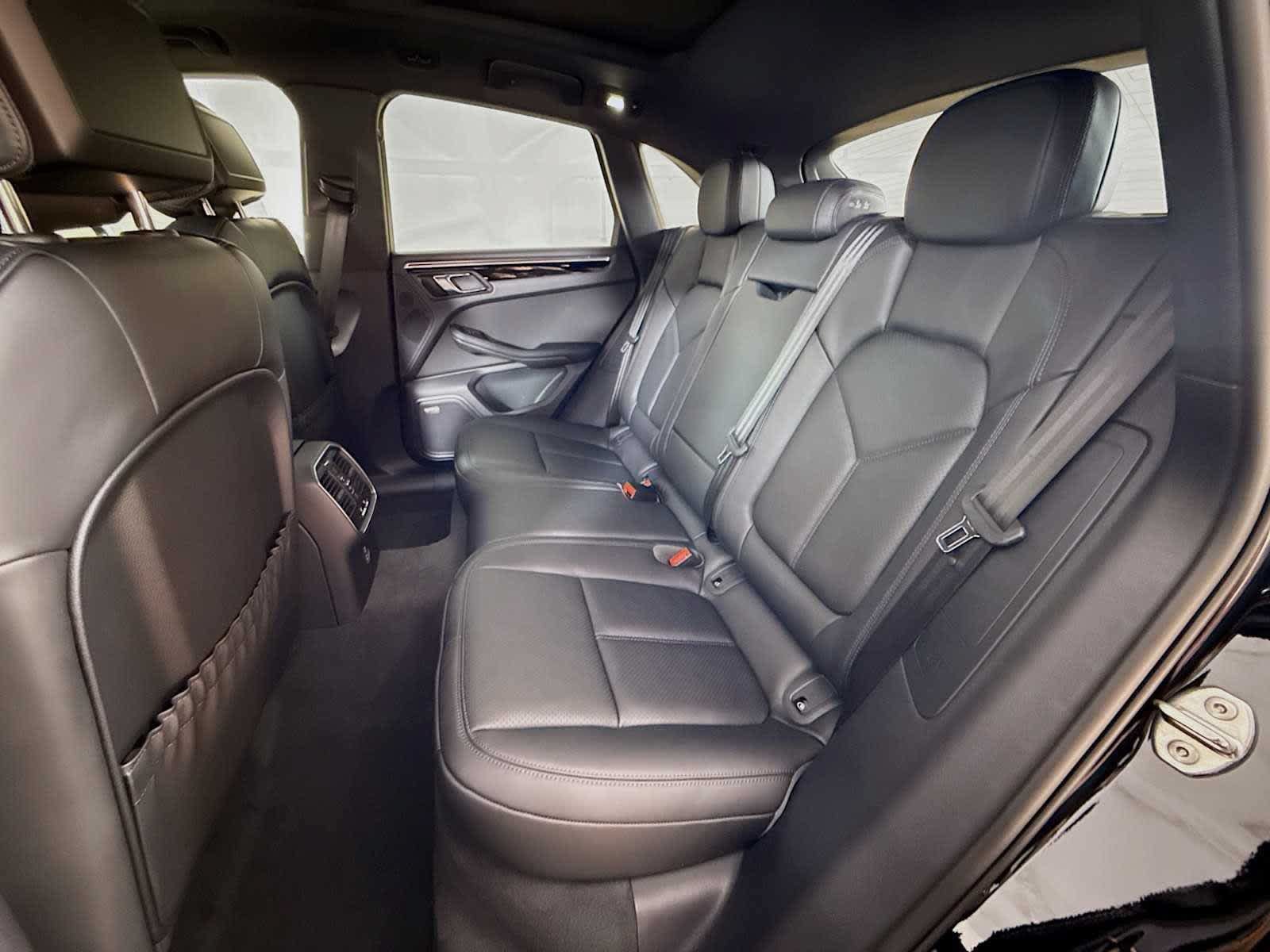 New 2026 Porsche Macan S AWD/4WD image 45