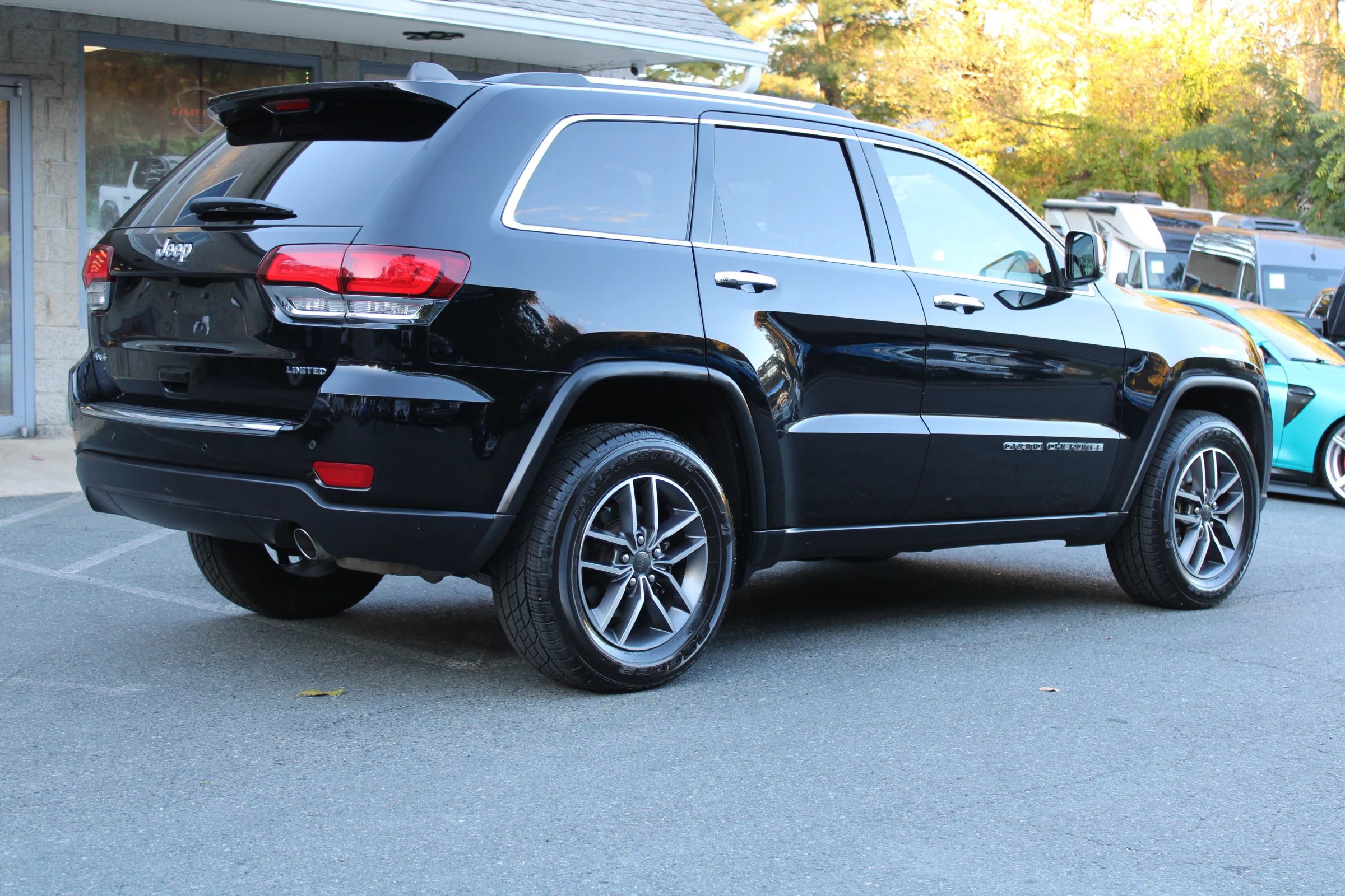 Used 2021 Jeep Grand Cherokee Limited w/ Luxury Group II image 6