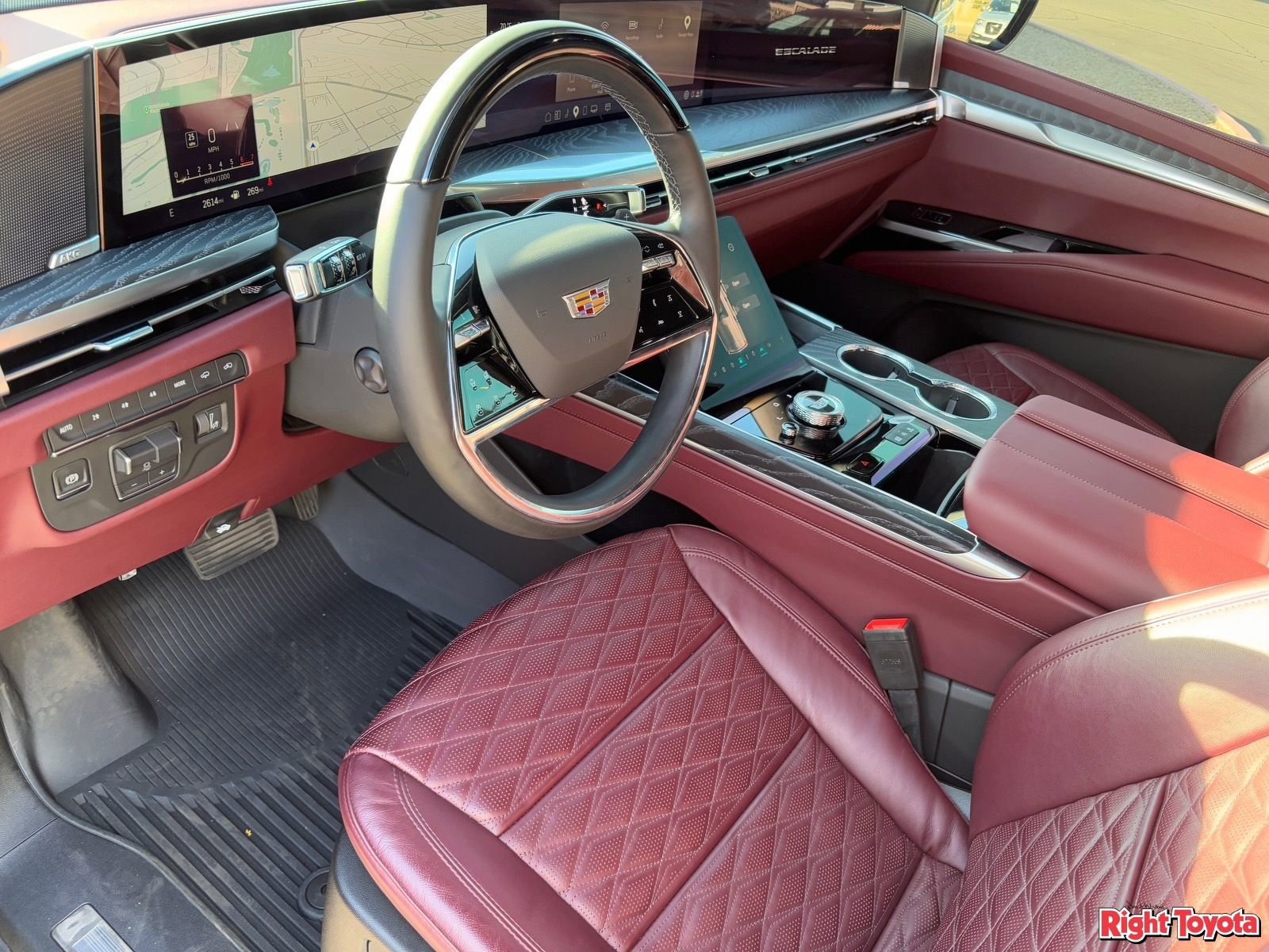 Used 2026 Cadillac Escalade Sport w/ LPO, ONYX Package image 16