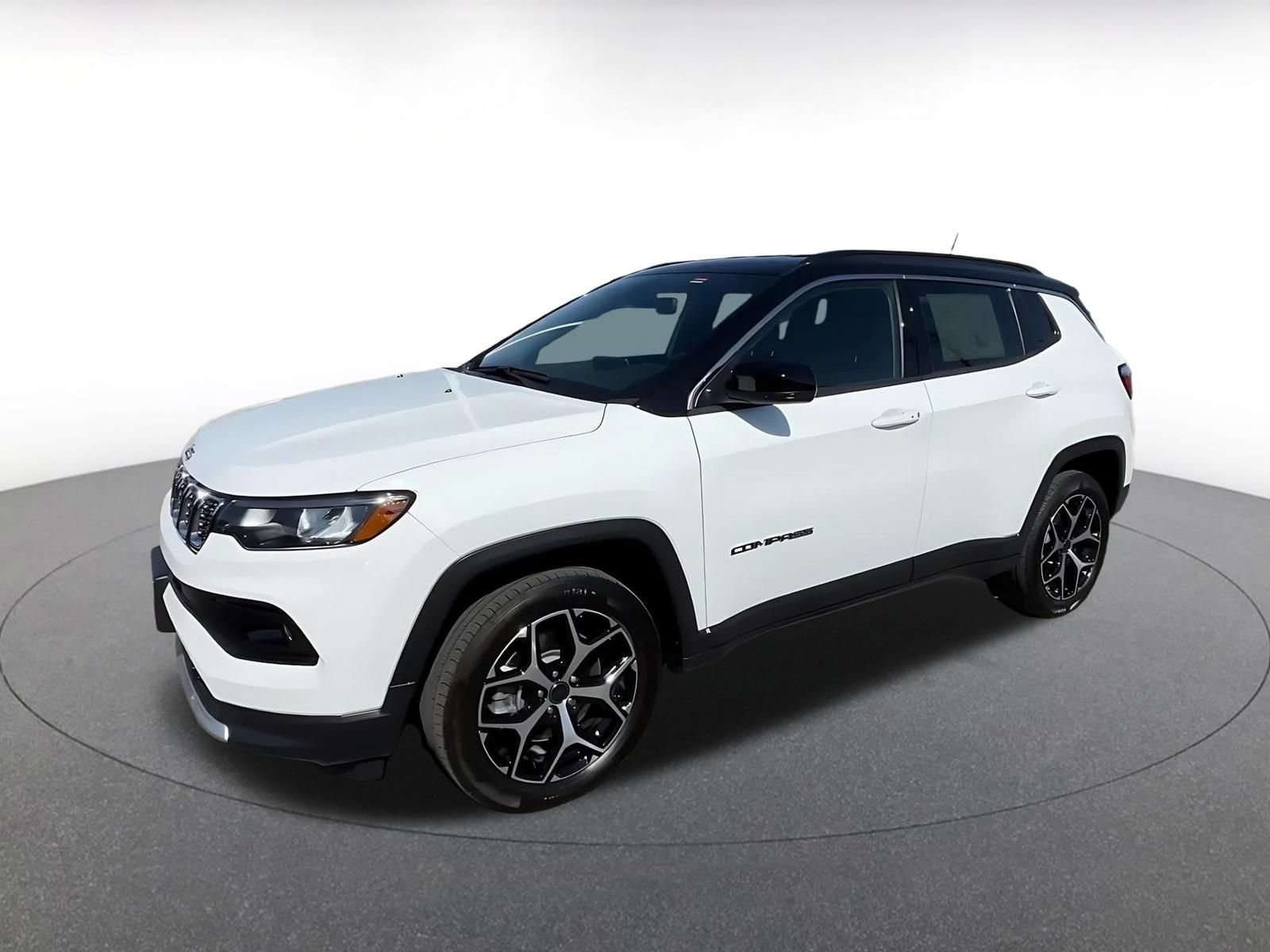 Used 2025 Jeep Compass Limited AWD/4WD image 8