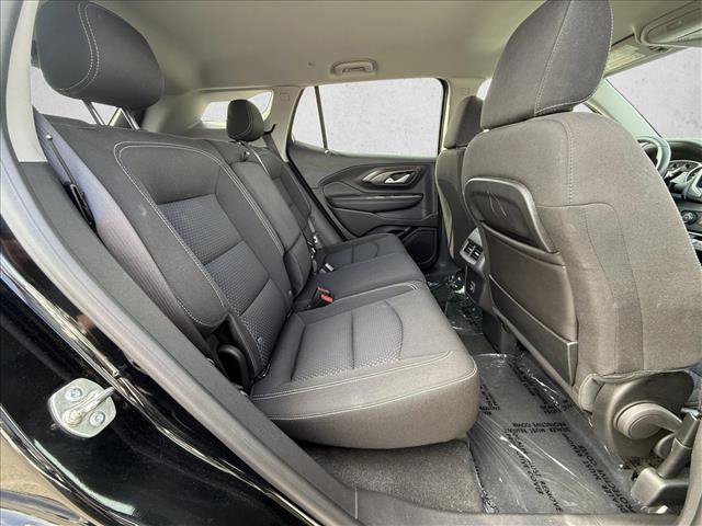 Used 2024 GMC Terrain SLE AWD/4WD image 23