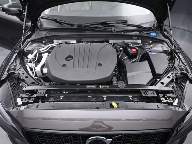 Used 2025 Volvo S60 B5 Plus w/ Protection Package Premier image 30