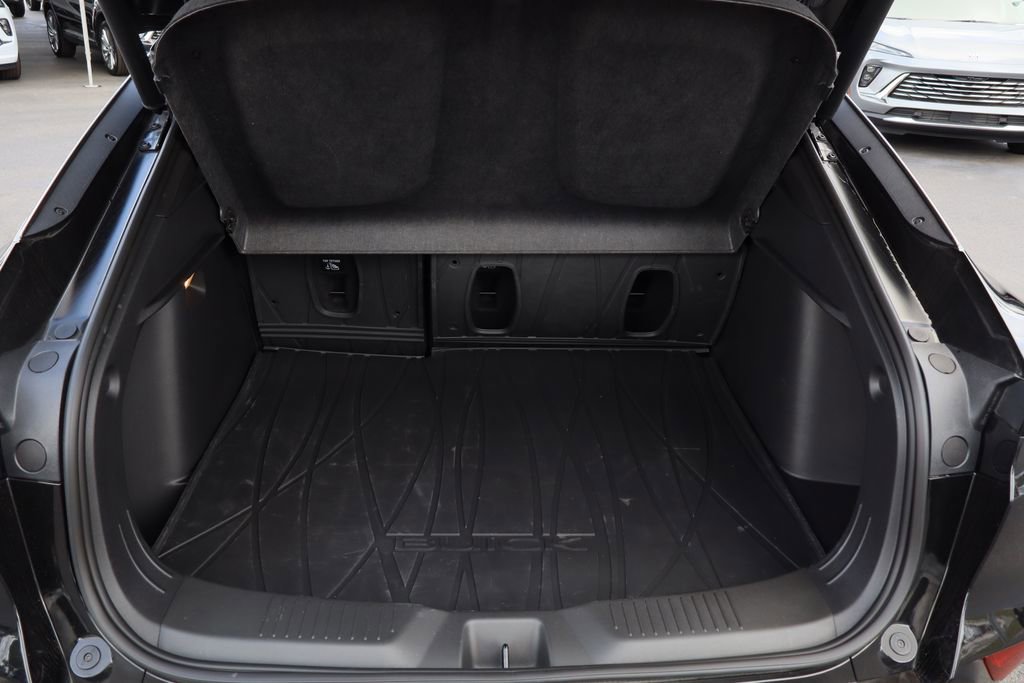 Certified 2025 Buick Envista Avenir FWD image 25