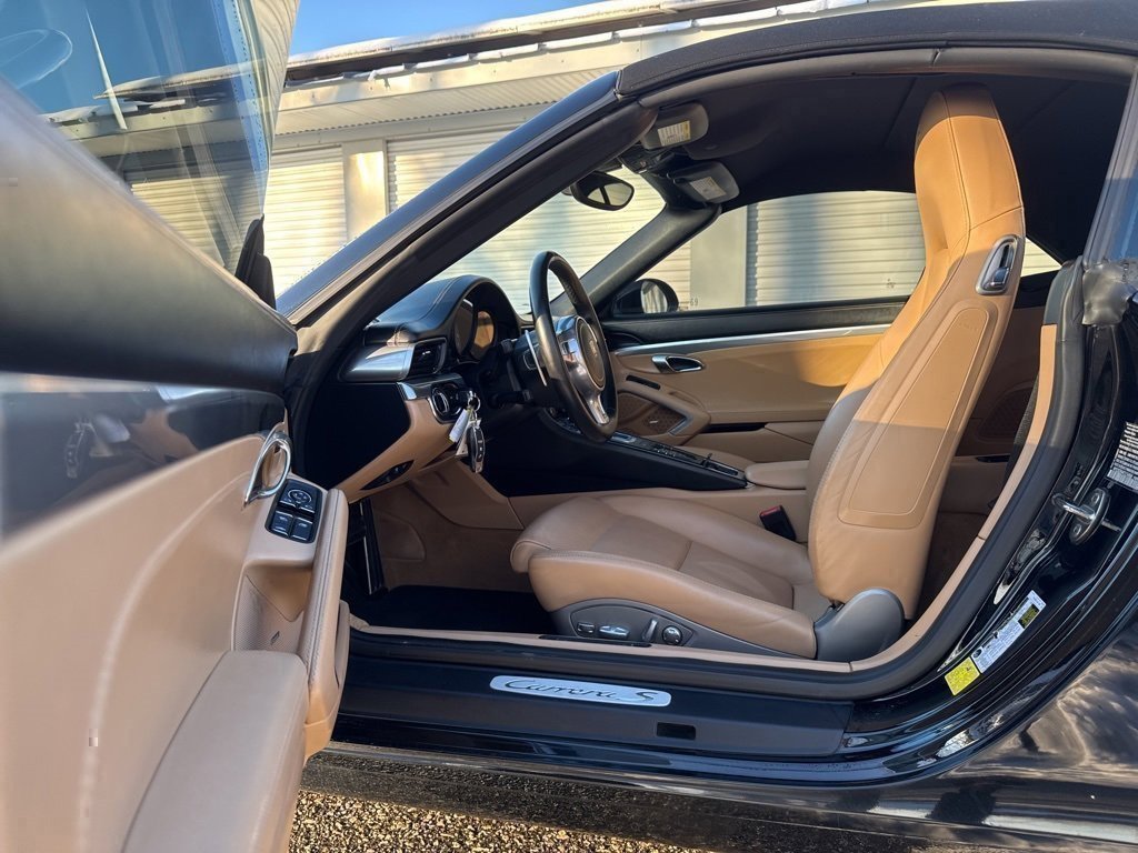 Used 2015 Porsche 911 Carrera S image 6