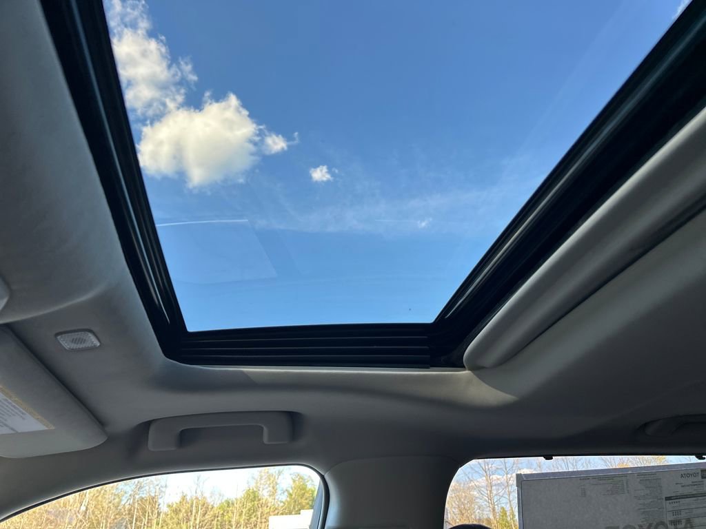 New 2026 Toyota Highlander XLE AWD/4WD image 15