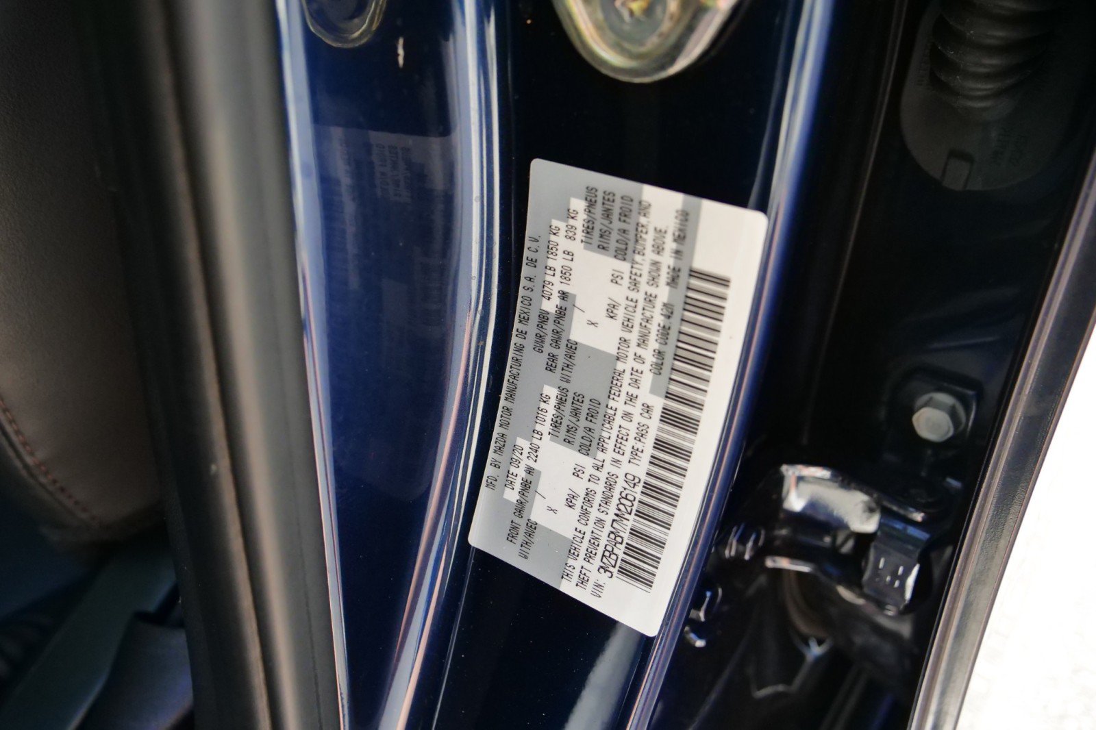 Used 2021 MAZDA MAZDA3 s FWD image 35