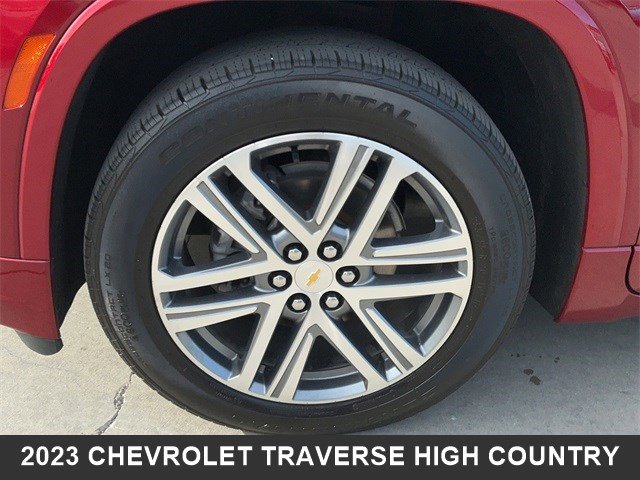 Used 2023 Chevrolet Traverse High Country image 9