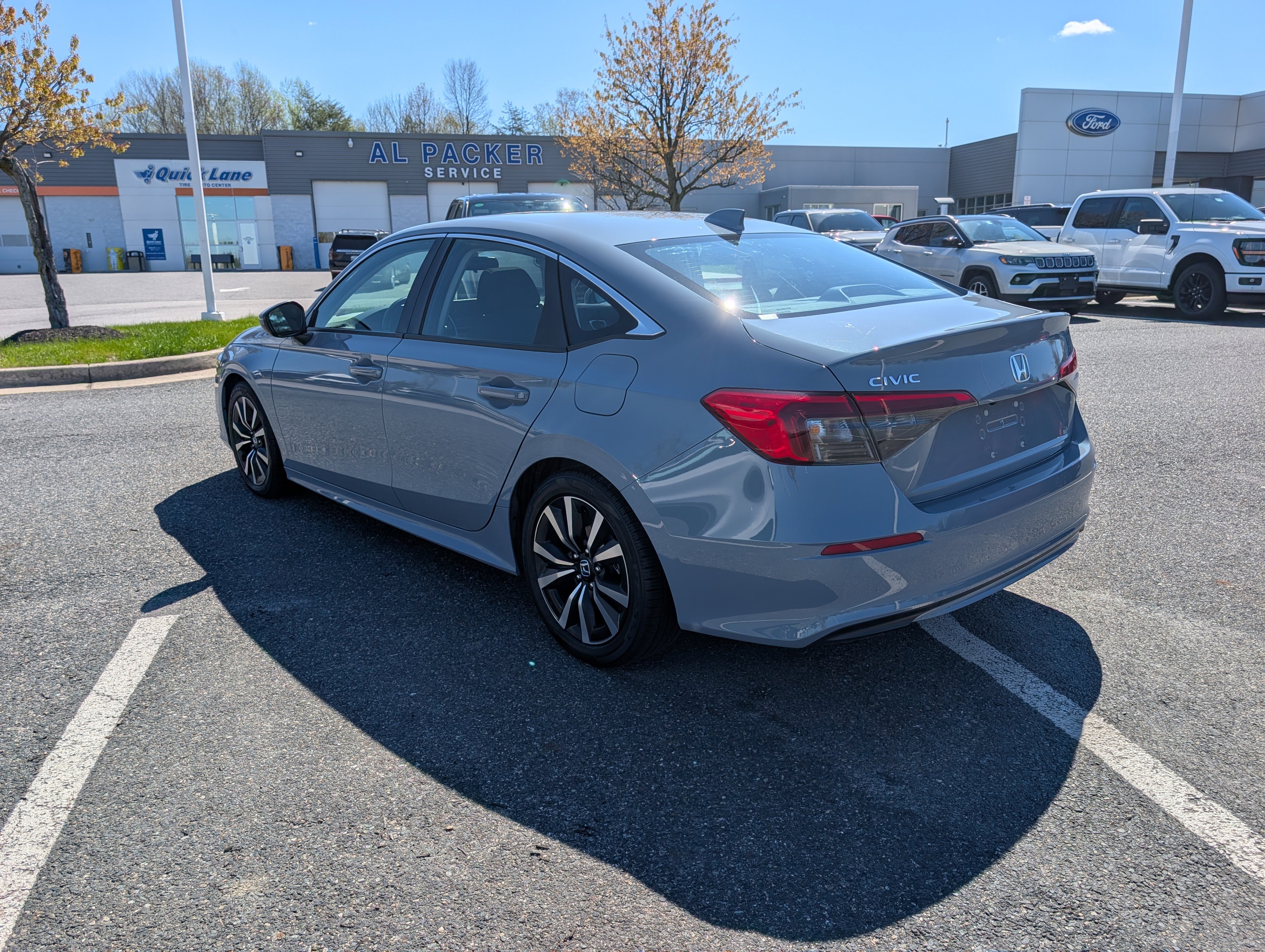 Used 2024 Honda Civic EX image 5