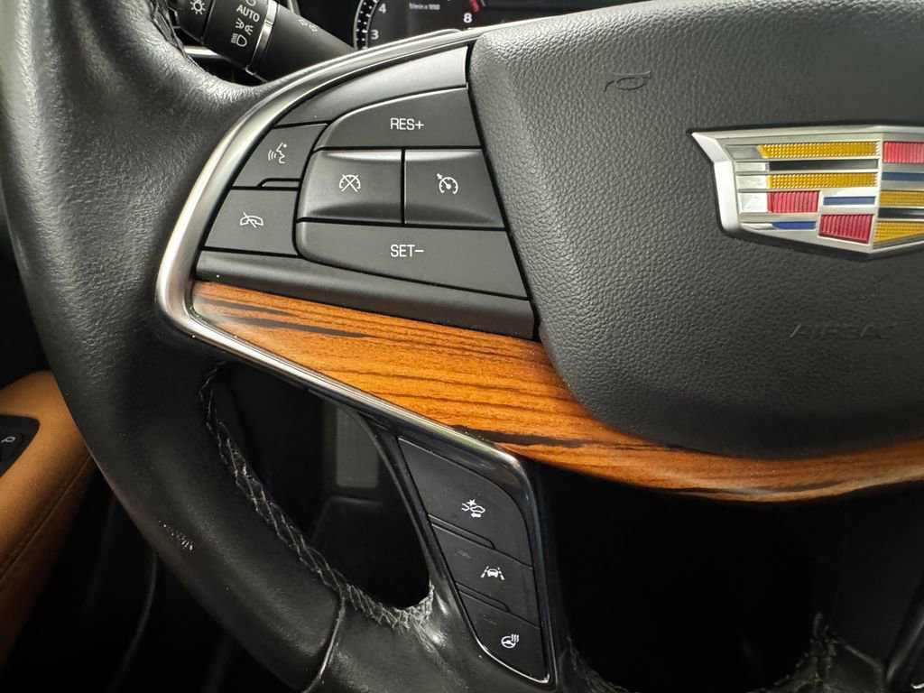 Used 2022 Cadillac XT5 Premium Luxury image 26