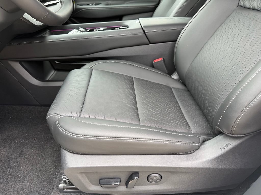 New 2026 Nissan Murano Platinum w/ Cargo Package AWD/4WD image 19