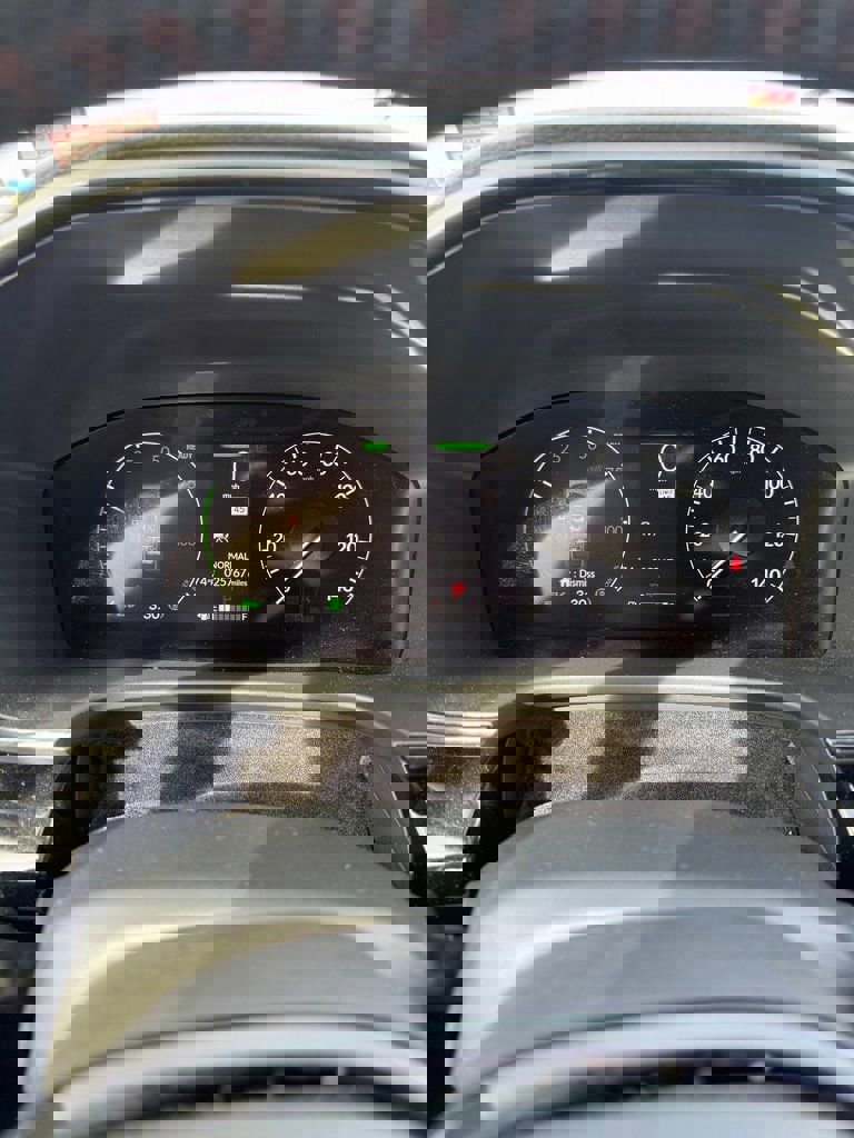 Used 2024 Honda CR-V Sport Touring image 18