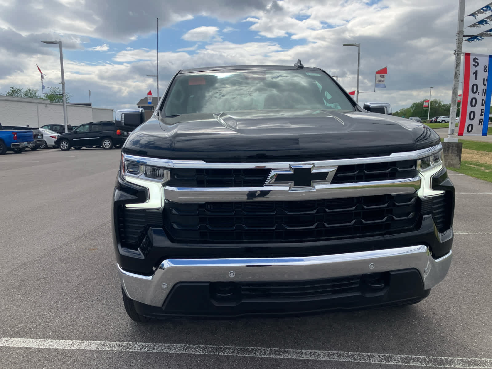 New 2026 Chevrolet Silverado 1500 LT AWD/4WD image 2