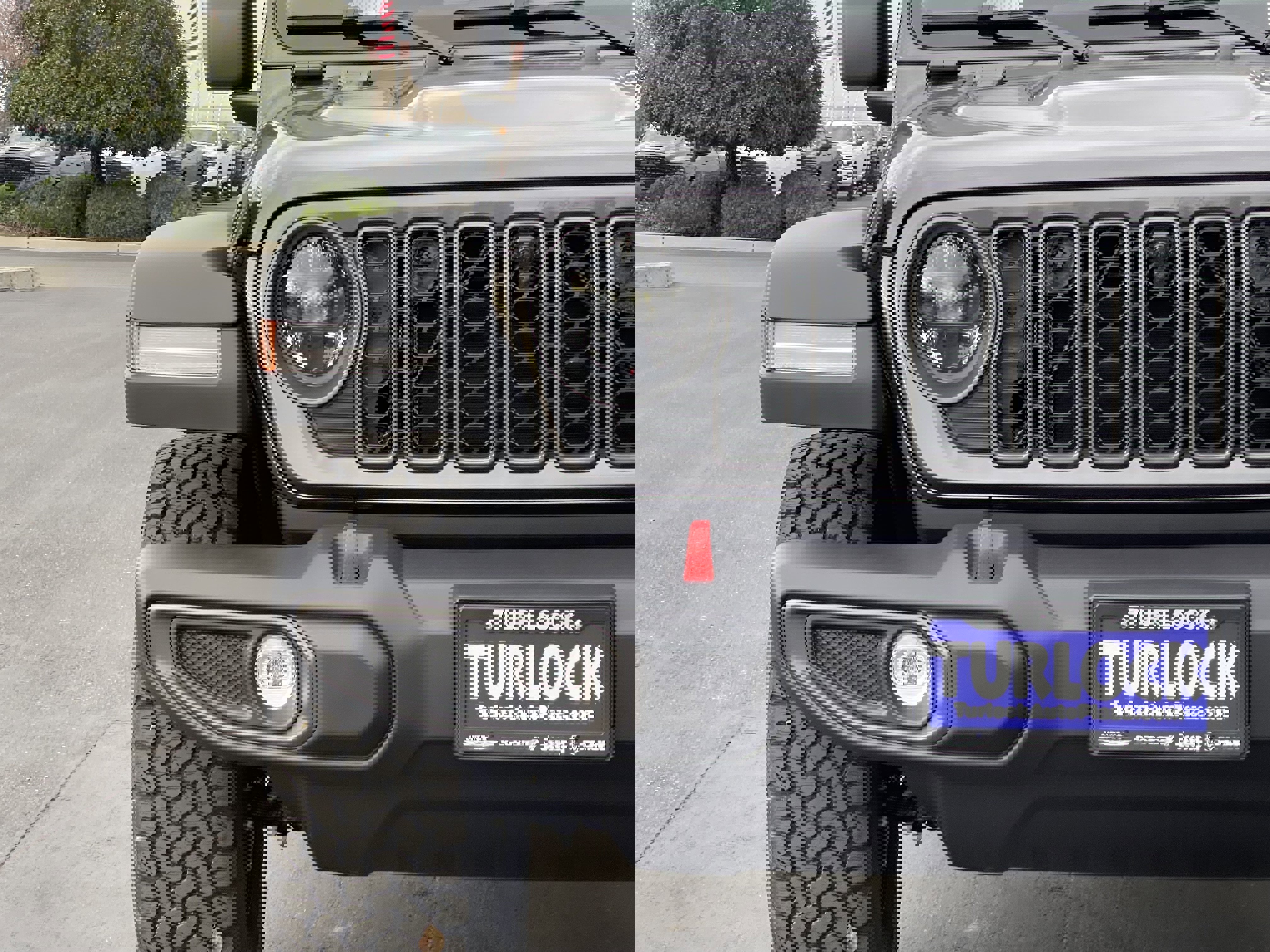 New 2026 Jeep Wrangler Unlimited Rubicon w/ Technology Group image 4