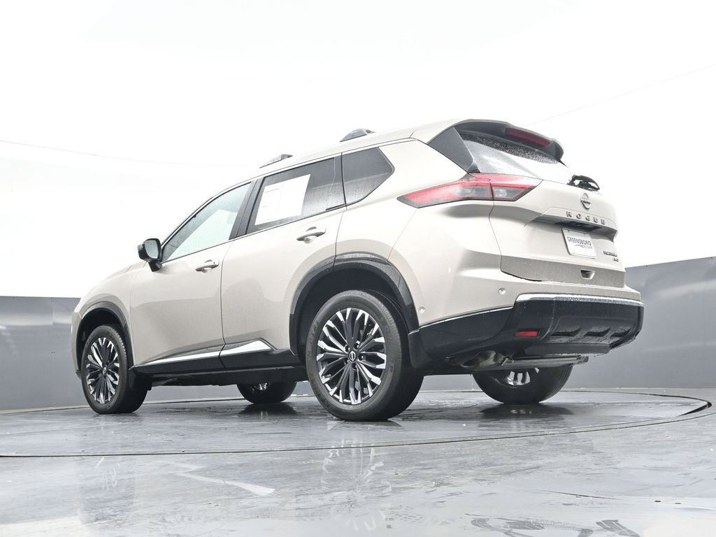 Certified 2026 Nissan Rogue Platinum w/ Platinum Premium Package AWD/4WD image 43