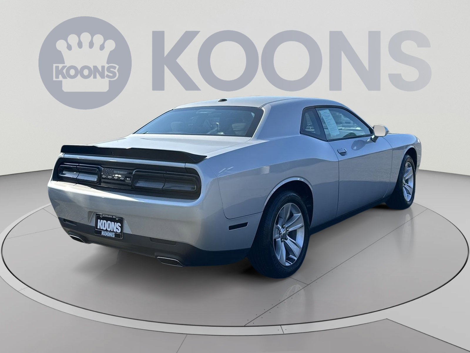 Used 2023 Dodge Challenger SXT w/ Cold Weather Group RWD image 11