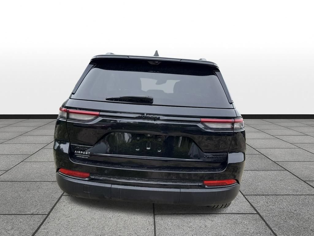 Used 2024 Jeep Grand Cherokee Limited w/ Luxury Tech Group II AWD/4WD image 6