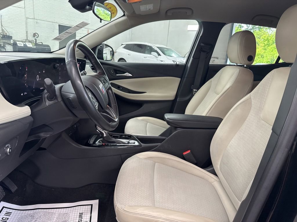 Used 2024 Buick Encore GX Preferred w/ Comfort Package AWD/4WD image 9