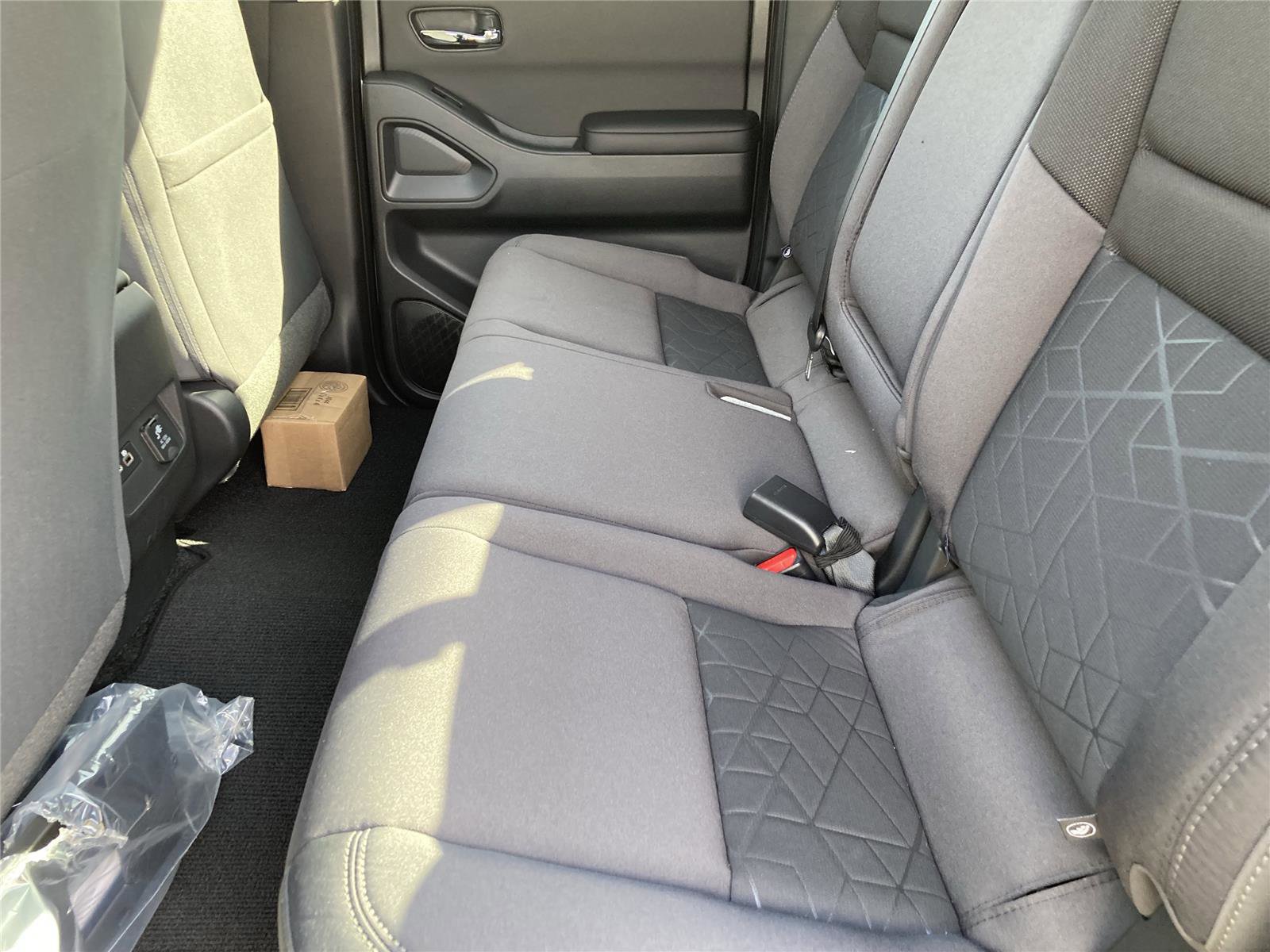 New 2026 Nissan Frontier SV w/ SV Convenience Package image 28