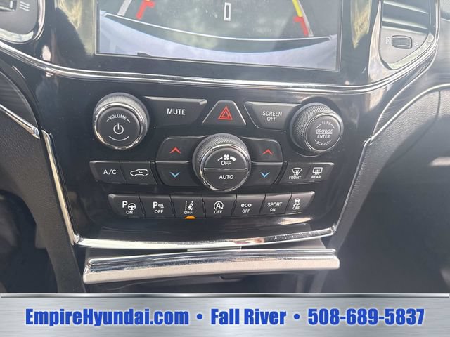 Used 2022 Jeep Grand Cherokee Limited AWD/4WD image 27