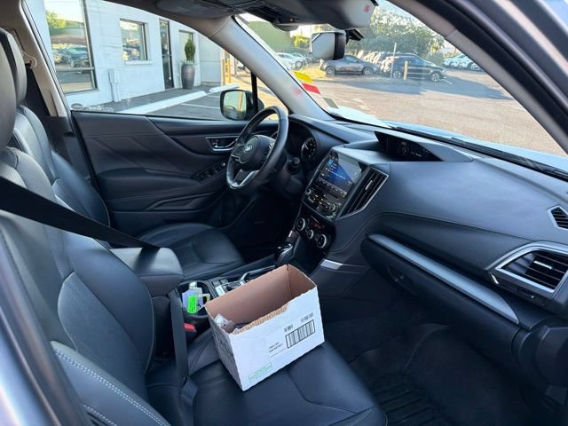 Used 2020 Subaru Forester Limited w/ Popular Package #3 AWD/4WD image 9