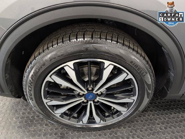 Certified 2022 Ford Escape SE w/ SE Sport Appearance Package AWD/4WD image 7