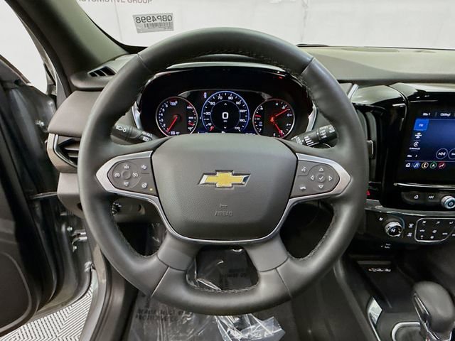 Used 2023 Chevrolet Traverse Premier image 12