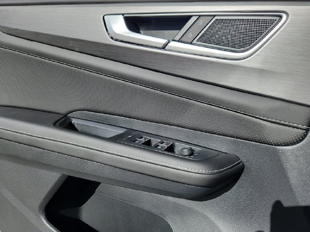 New 2026 Volkswagen Atlas Cross Sport SE AWD/4WD image 6