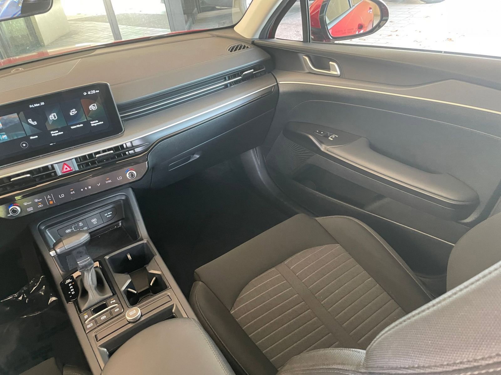 Used 2025 Kia K5 LXS image 35