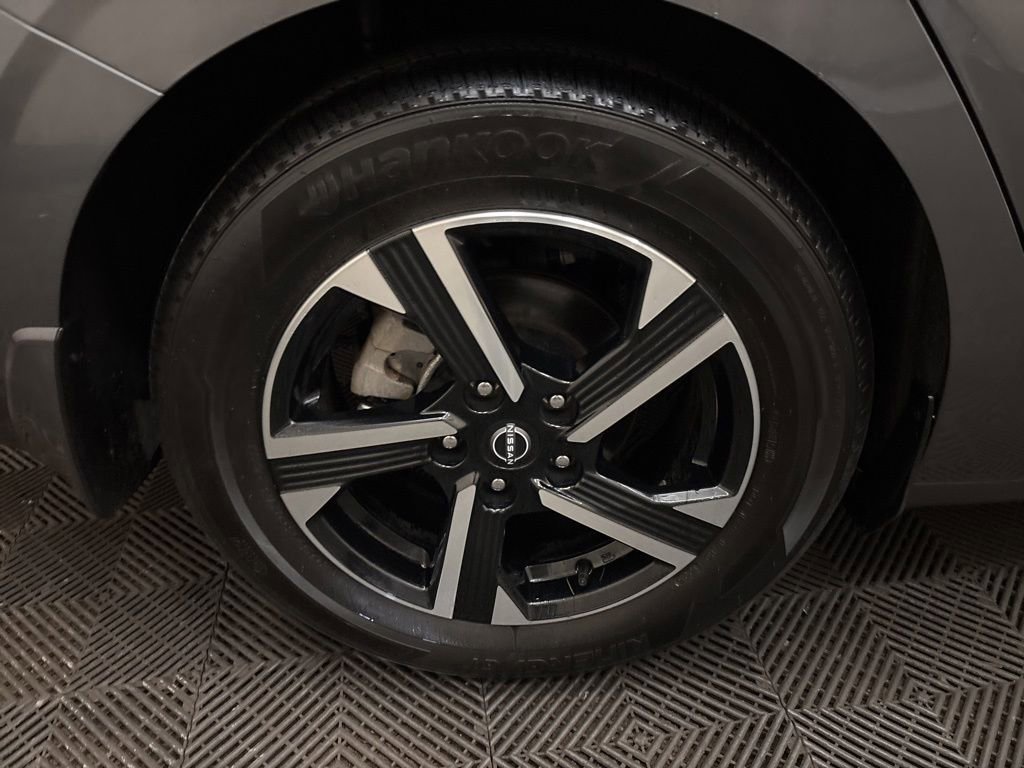 Used 2025 Nissan Sentra SV w/ All-Weather Package FWD image 25
