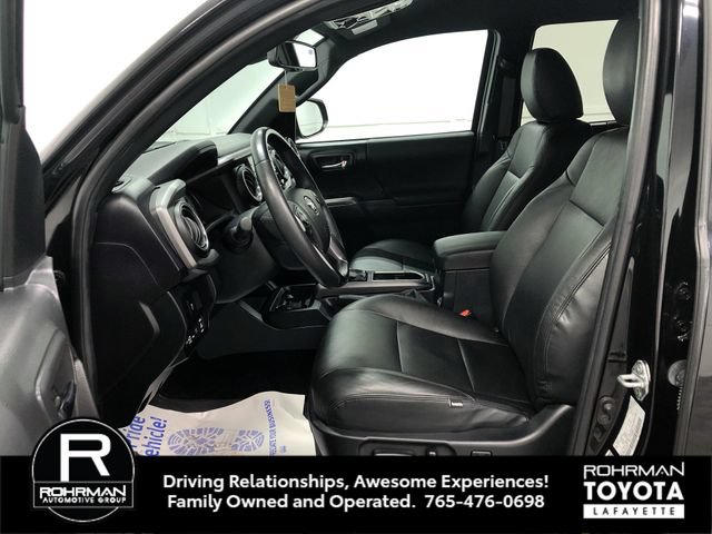 Used 2022 Toyota Tacoma TRD Off-Road w/ Technology Package AWD/4WD image 12