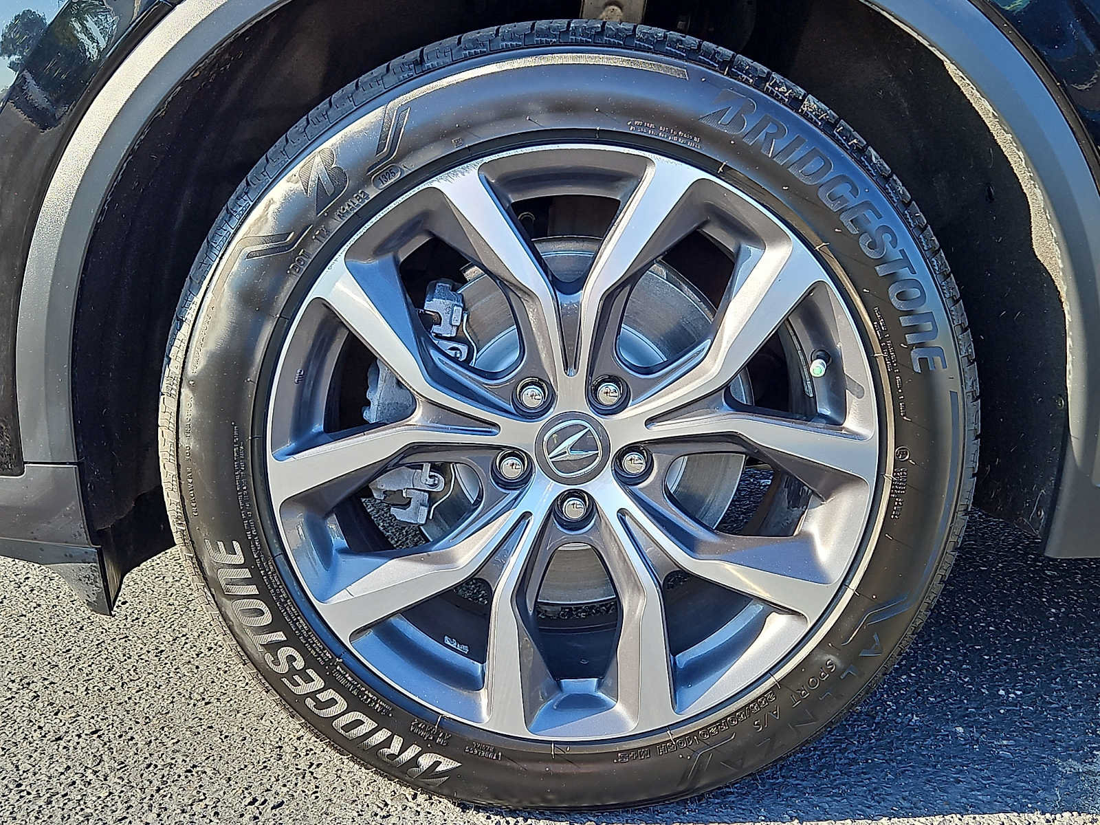 Certified 2024 Acura MDX w/ Technology Package AWD/4WD image 8