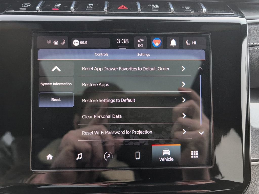 Used 2023 Jeep Grand Cherokee Altitude image 56