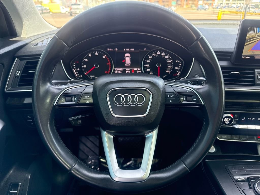 Used 2020 Audi Q5 2.0T Premium AWD/4WD image 14