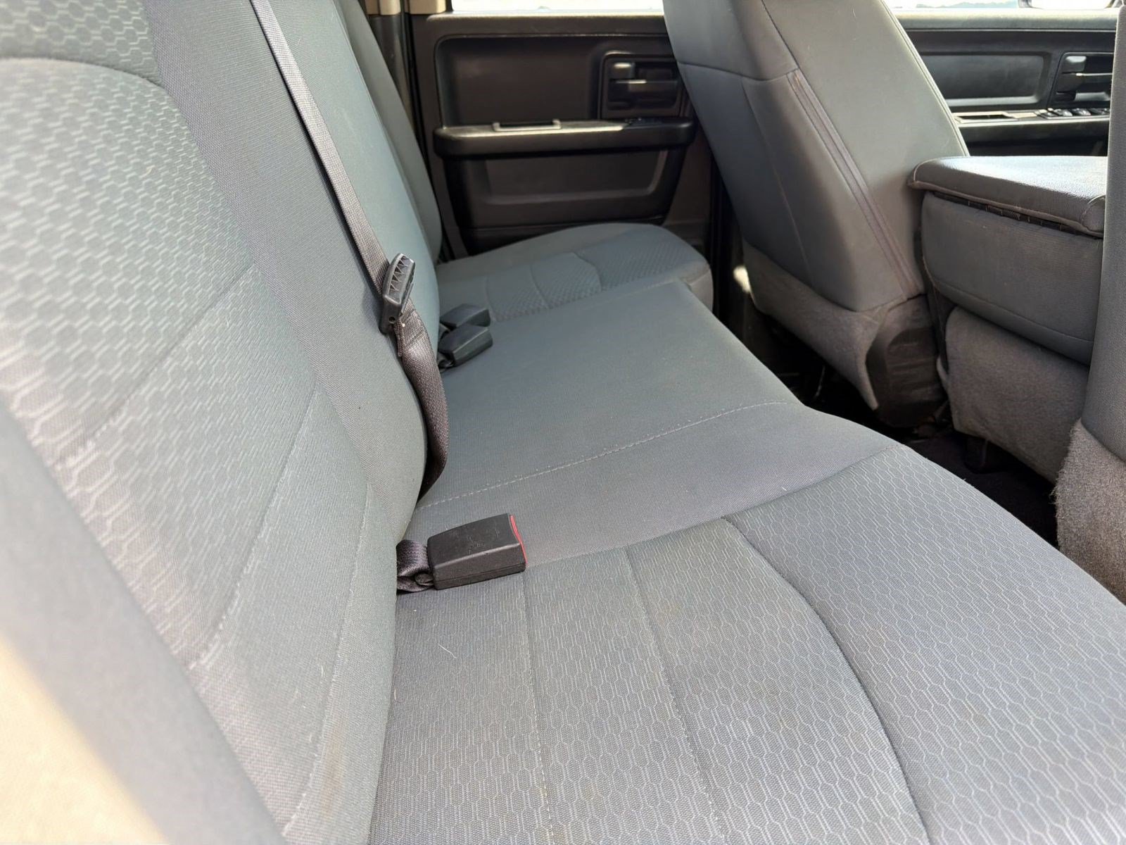 Used 2019 RAM 1500 Express AWD/4WD image 29