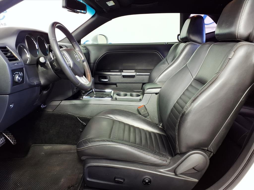 Used 2013 Dodge Challenger R/T Plus image 8