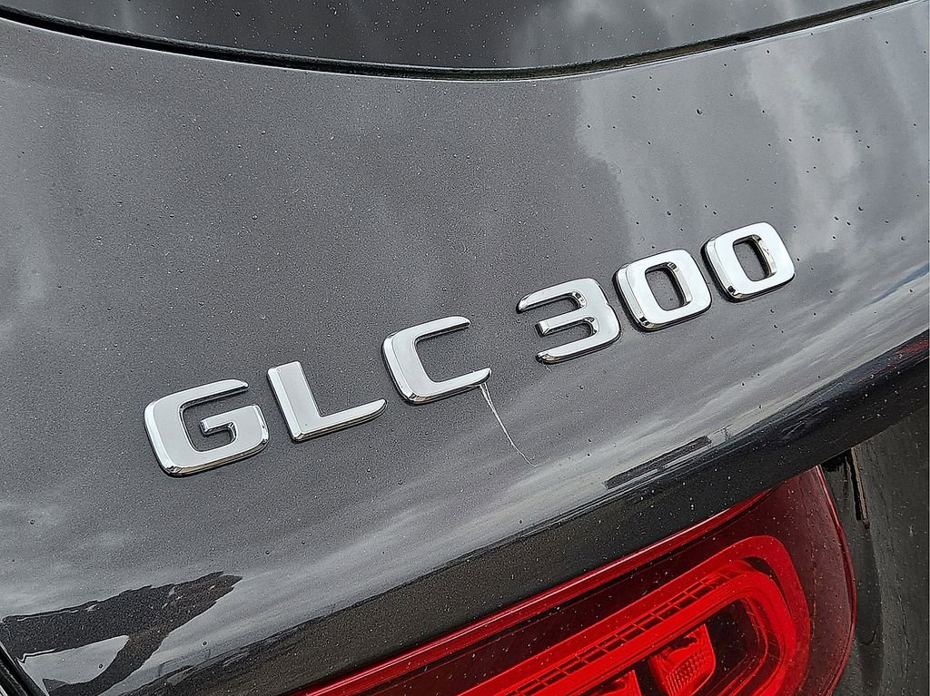 Used 2022 Mercedes-Benz GLC 300 image 11