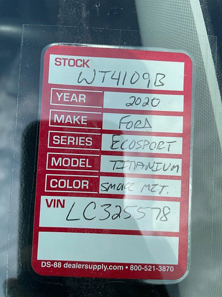 Used 2020 Ford EcoSport Titanium image 10