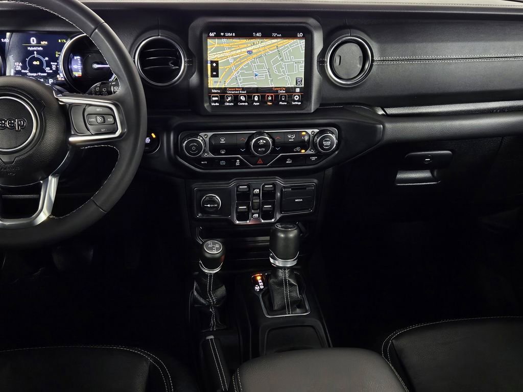 Used 2023 Jeep Wrangler Unlimited Sahara image 8