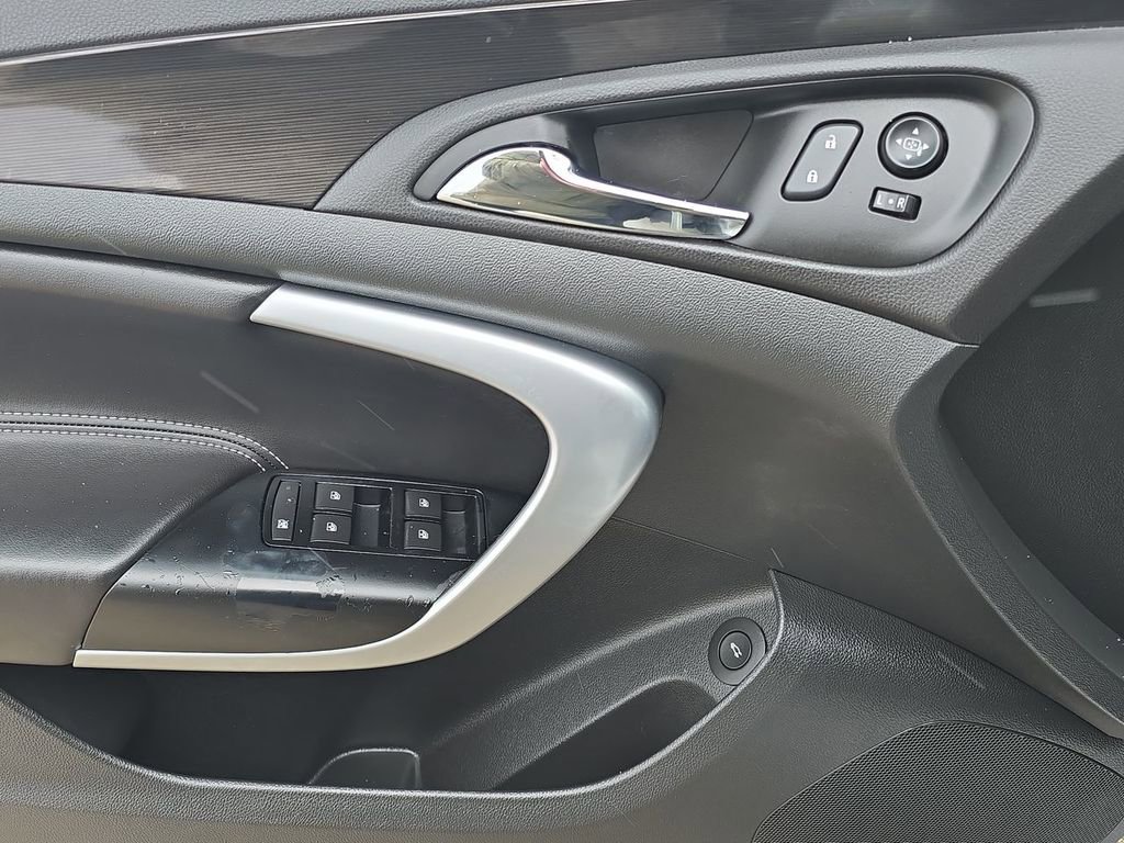 Certified 2017 Buick Regal Sport Touring image 24