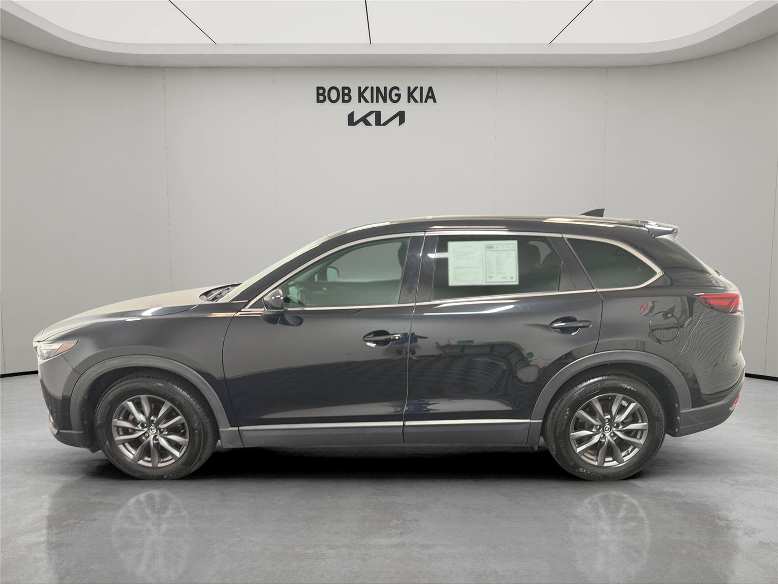 Used 2021 MAZDA CX-9 Touring w/ Touring Premium Package AWD/4WD image 2