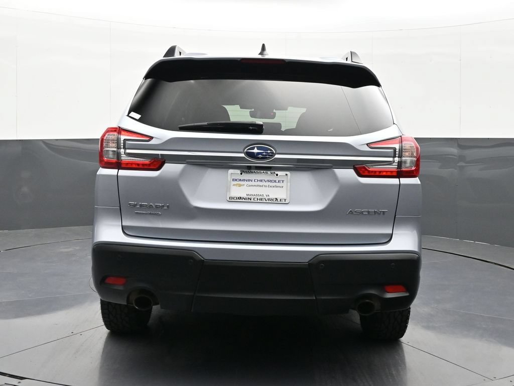 Used 2024 Subaru Ascent Premium w/ Convenience Package AWD/4WD image 4