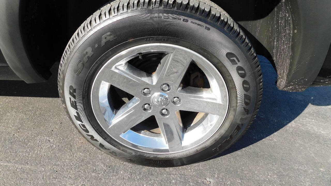 Used 2012 RAM 1500 Sport w/ Sport Premium Group image 27