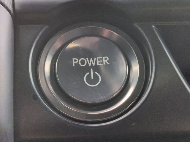 Used 2025 Lexus UX 300h FWD image 18