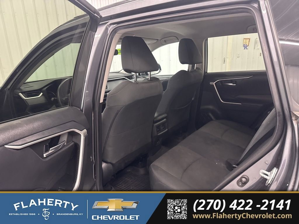 Used 2021 Toyota RAV4 XLE w/ XLE Grade Weather Package image 12