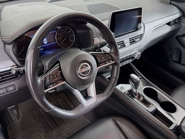 Used 2023 Nissan Altima 2.5 SR FWD image 41