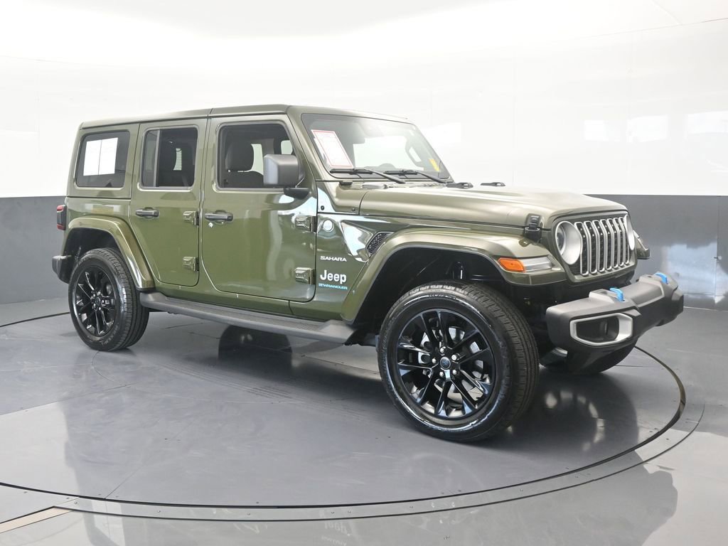 Used 2024 Jeep Wrangler Unlimited Sahara image 8